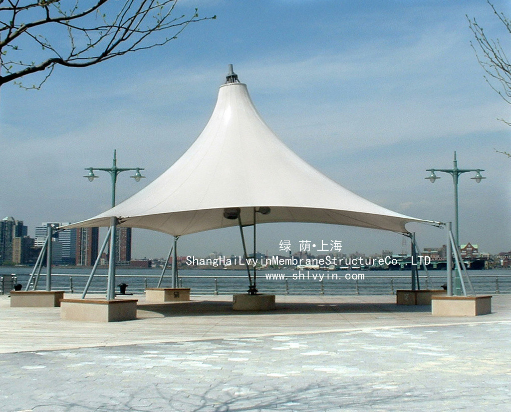 鋼網(wǎng)架結(jié)構(gòu)高空散裝成品保護